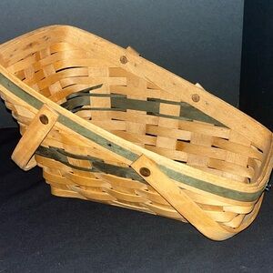 Longaberger 1991 Edition green trim Yuletide Traditions Basket